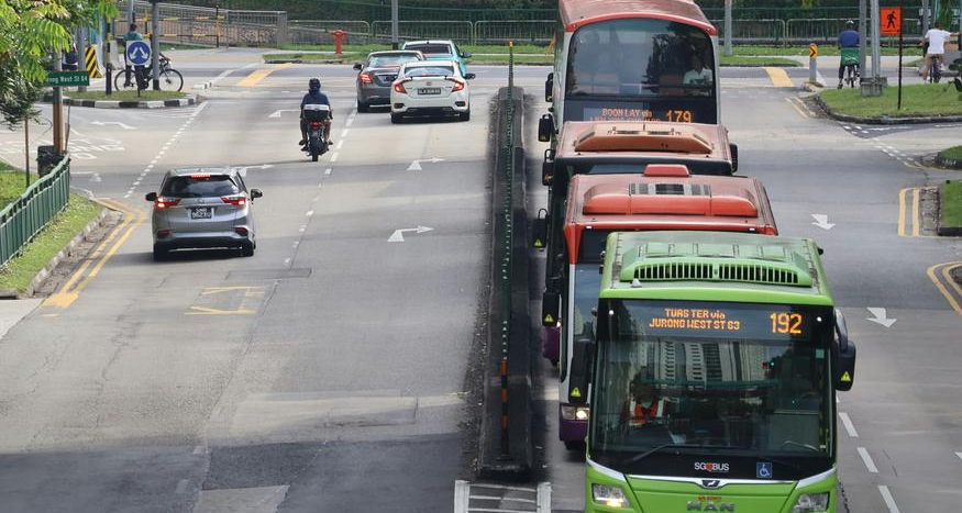 Fuel surcharge: What it is and how it works